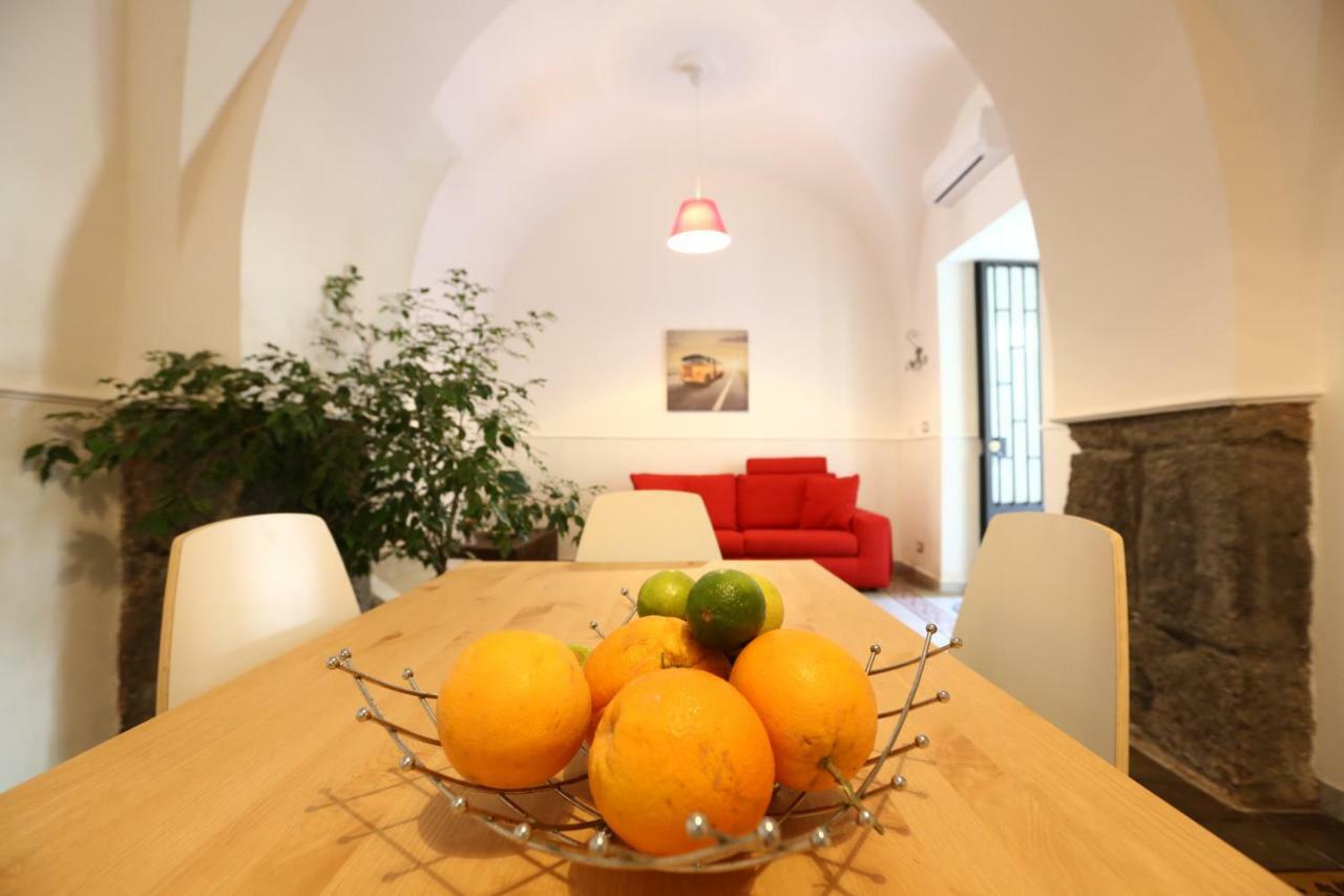 The House Apartment Catania Exterior photo